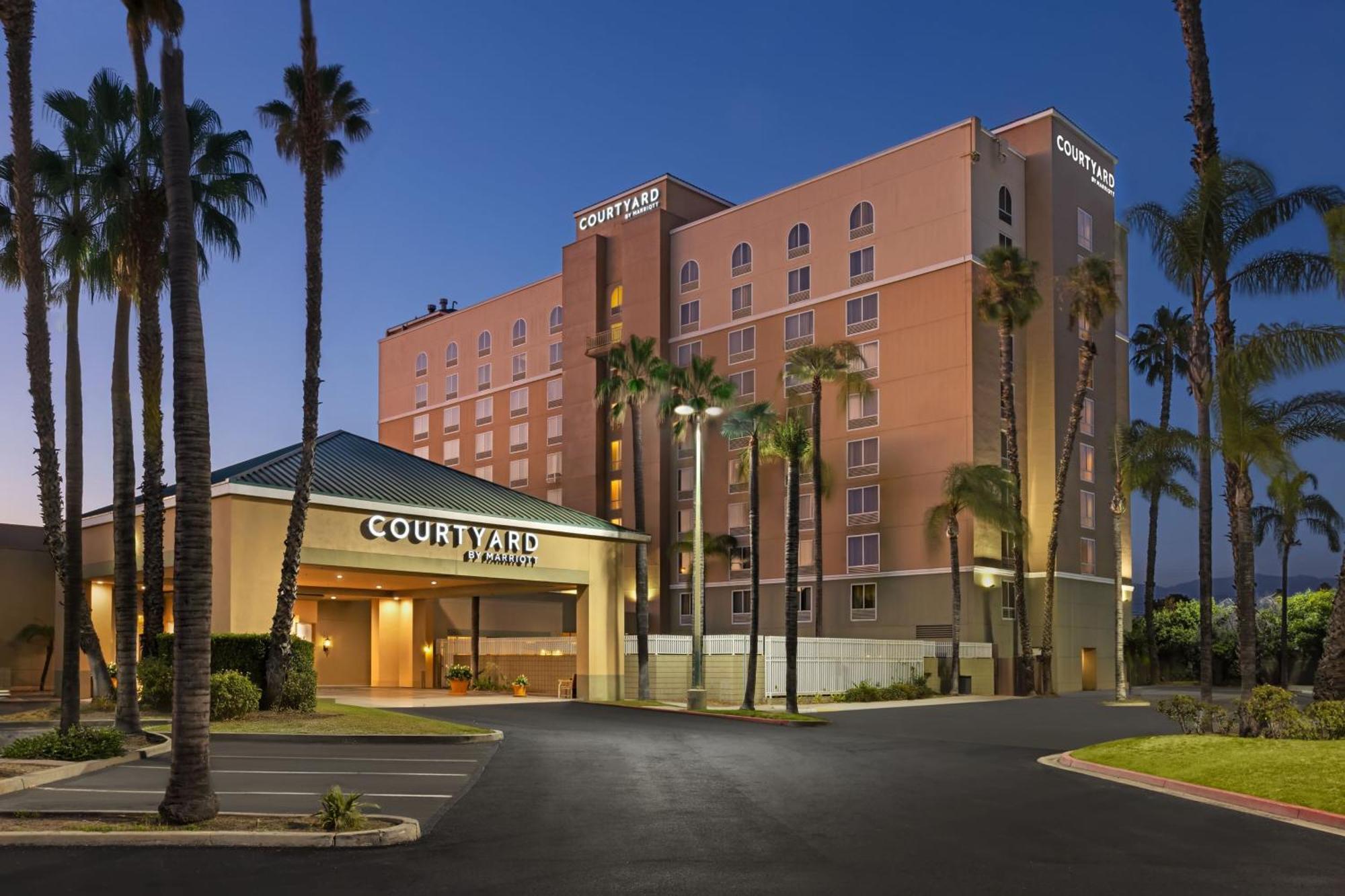 Courtyard By Marriott Baldwin Park Ξενοδοχείο Εξωτερικό φωτογραφία