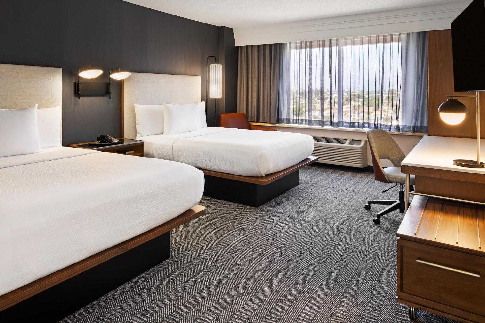 Courtyard By Marriott Baldwin Park Ξενοδοχείο Εξωτερικό φωτογραφία